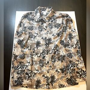 Cupcakes & Cashmere Women’s Button-Up Shirt